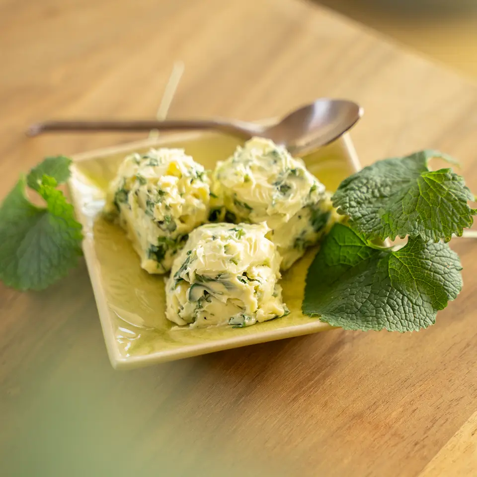 Butter mit Knobauchsrauke